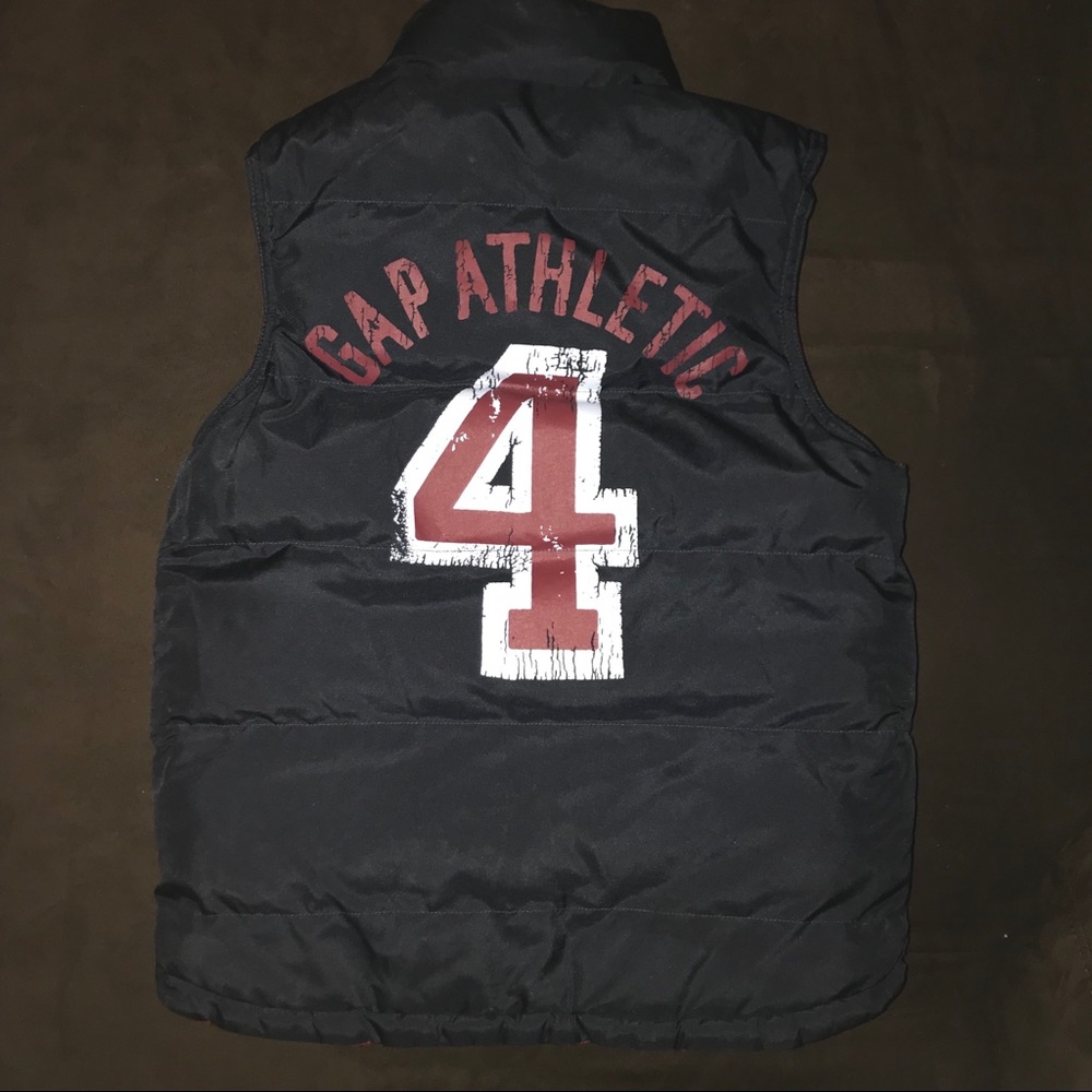 Gap kids fully reversible puffer vest